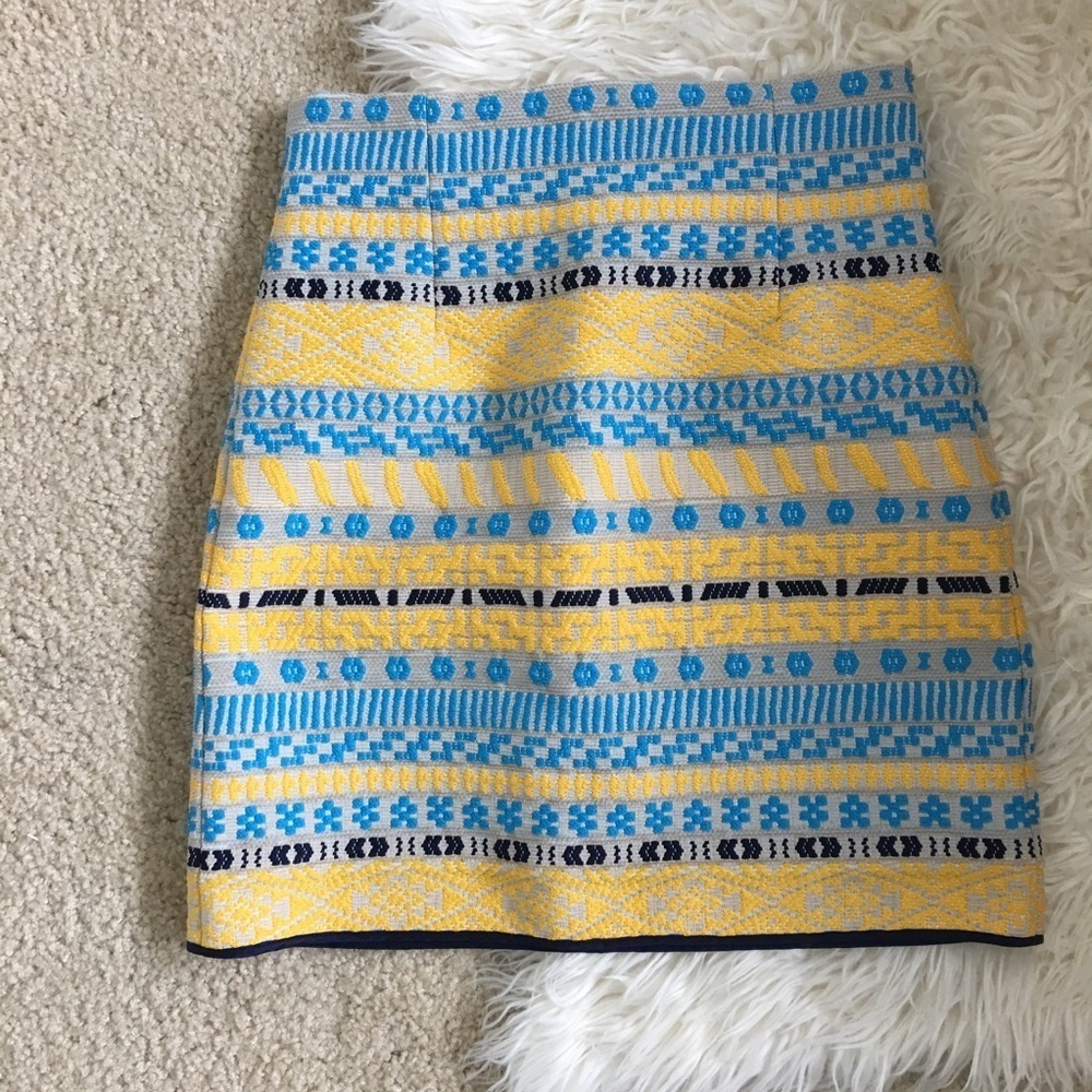Zara High-Waisted Printed Mini •